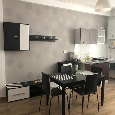 Paradis Apartments - Astoria Beach 1